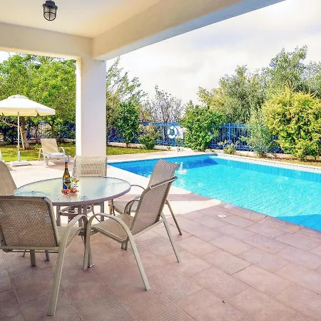 Villa Azzurro Holiday Aphrodite By Sanders Peyia